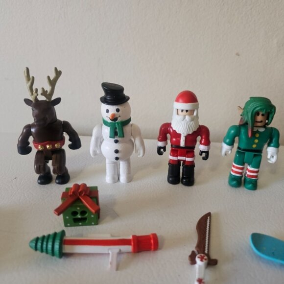 Roblox Advent Calendar Figure Lot Christmas Figures Incomplete - Picture 3 of 6